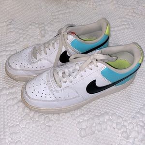 Nike Women’s Court Vision